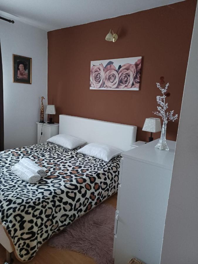 Apartman Marija Bibinje Zewnętrze zdjęcie